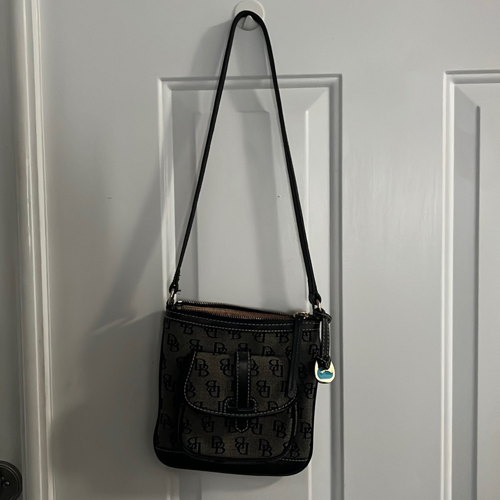 DOONEY & BOURKE Black Carrier Shoulder Handbag